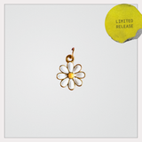 Folio Charm -  DAISY