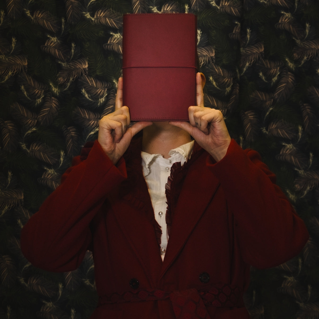 Refillable Folio in Salty Plum